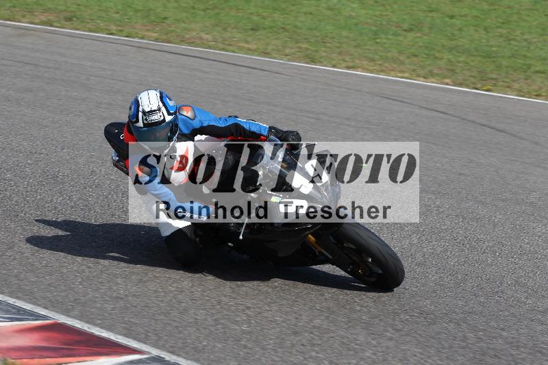 Archiv-2022/64 19.09.2022.09 Plüss Moto Sport Yamaha Fun Day ADR/Einsteiger/999